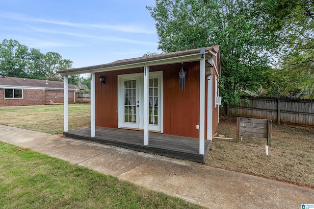 exterior space with a lawn