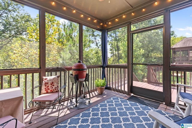 view of sunroom / solarium