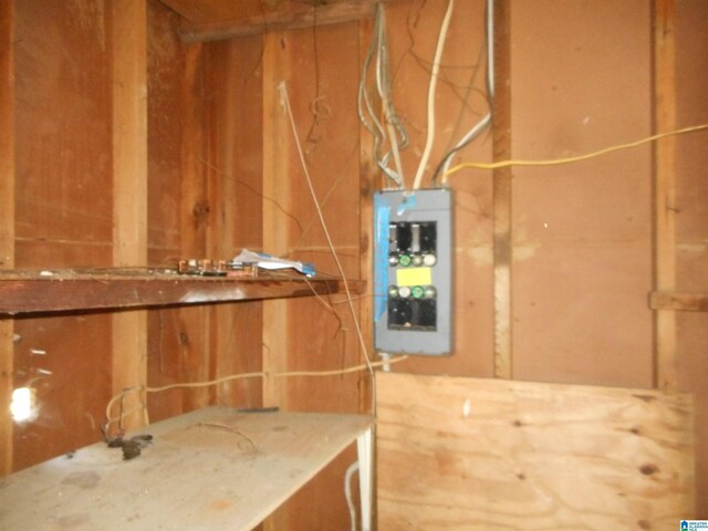 empty room with ceiling fan and hardwood / wood-style flooring