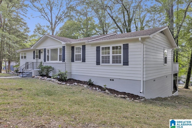 2604 Wood Dr NE, Center Point, AL 35215 - ranch-style house with a front lawn and crawl space