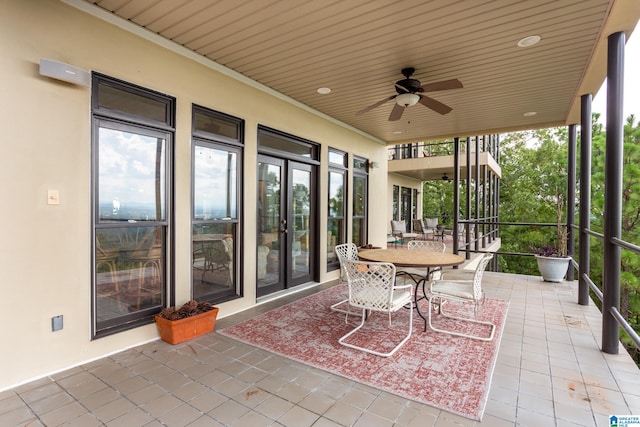 view of patio with ceiling fan