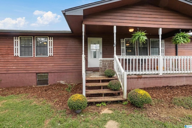 view of front of home featuring a porch