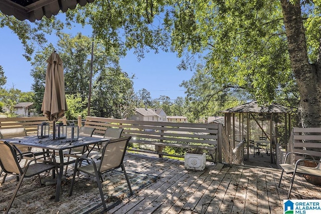 949 44th St, Birmingham, AL 35208 - deck with outdoor dining space