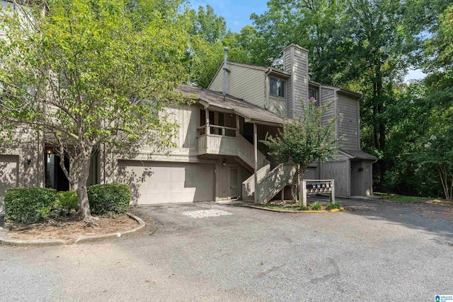 view of front of house with a garage