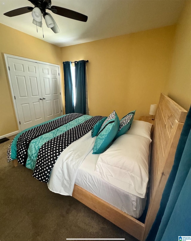 bedroom featuring carpet flooring, ceiling fan, and a closet