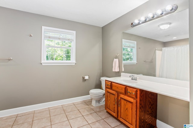 157 Hickory Ridge Dr, Glencoe, AL 35905 - bathroom featuring baseboards, toilet, vanity, tile patterned floors, and curtained shower