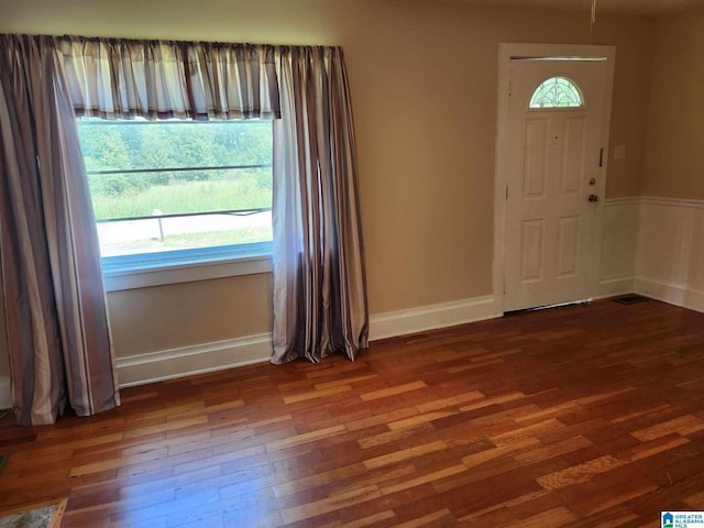 foyer with hardwood / wood-style floors