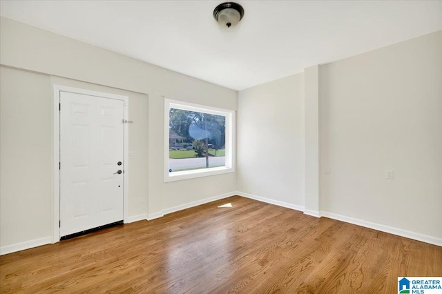 foyer entrance featuring light hardwood / wood-style floors