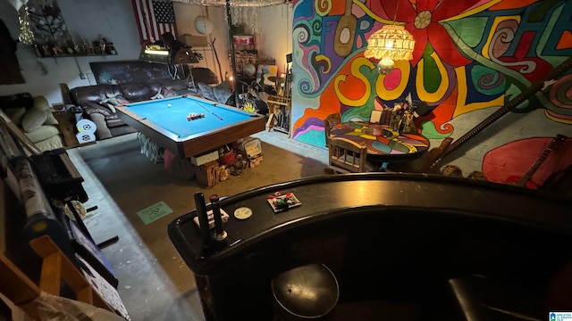 view of recreation room