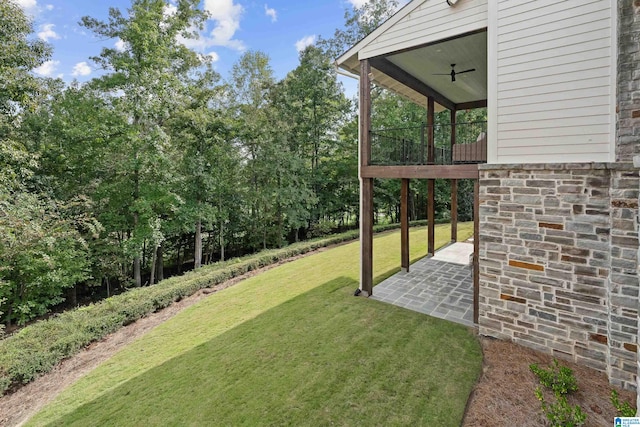 view of yard with a patio area