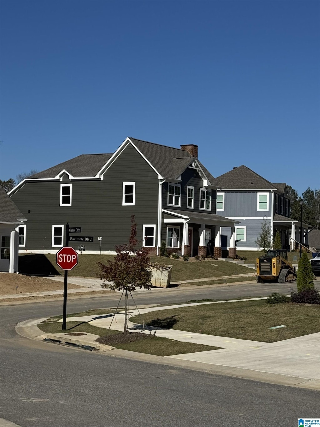 view of front of house