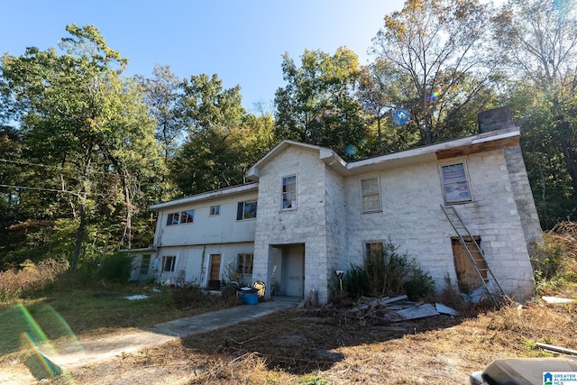 view of front of house