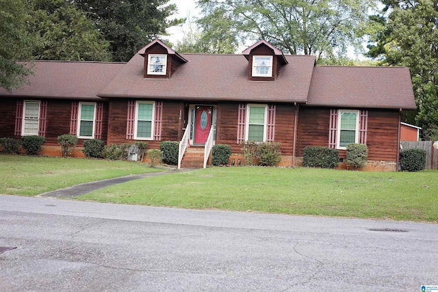 view of front of house with a front yard