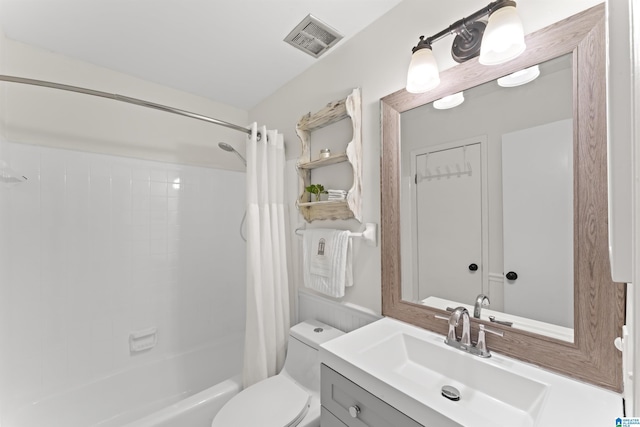 2825 Cahawba Trl, Birmingham, AL 35243 - bathroom with shower / bath combination with curtain, vanity, visible vents, and toilet