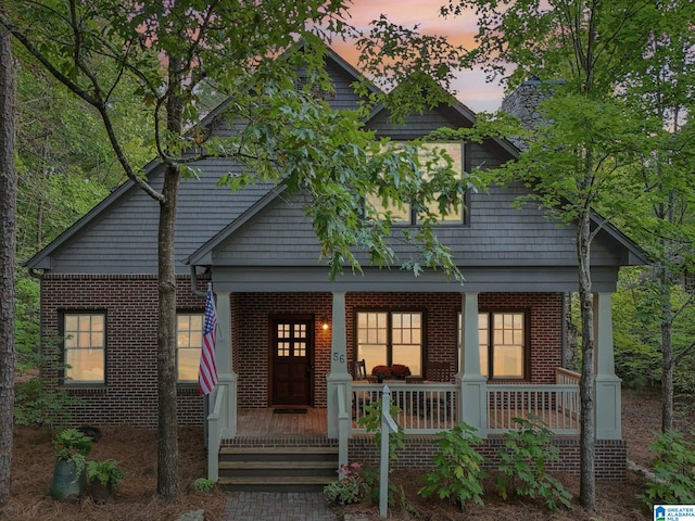 view of front facade featuring a porch