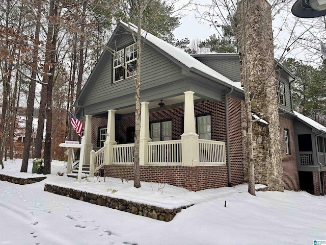 view of front of house featuring covered porch