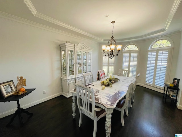 dining room featuring a notable chandelier, crown molding, and dark hardwood / wood-style flooring