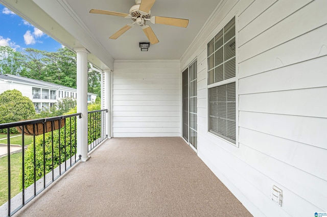 balcony with ceiling fan