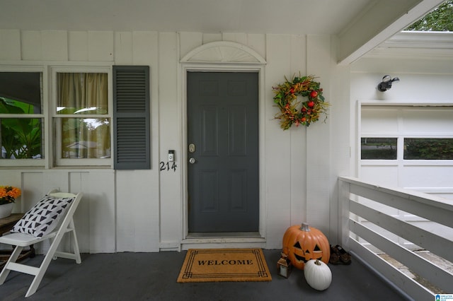 view of property entrance