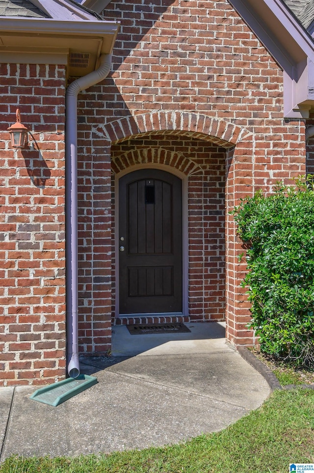 view of property entrance