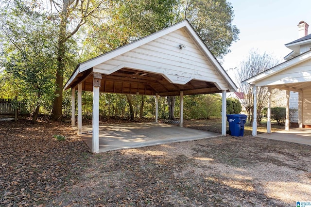 305 S St E, Talladega, AL 35160 - view of community