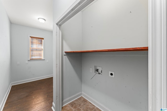 clothes washing area with washer hookup, electric dryer hookup, and hardwood / wood-style floors