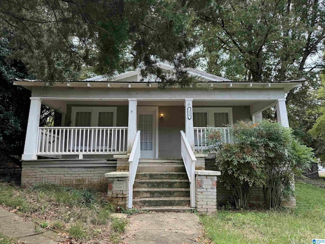 bungalow-style house with a porch