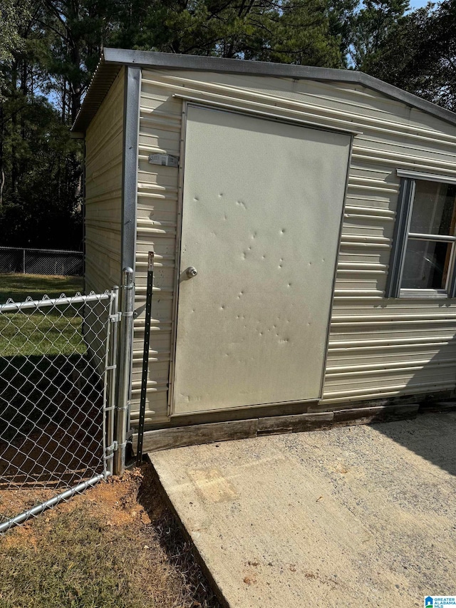 view of entrance to property