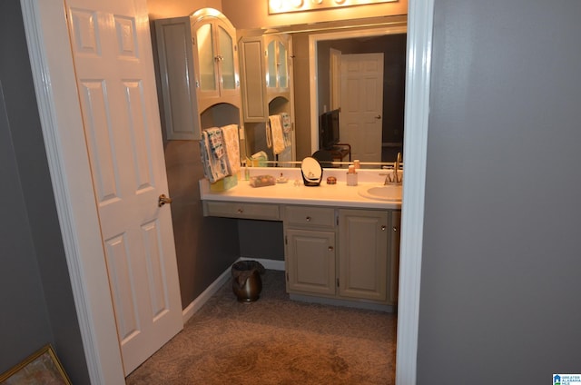 bathroom with vanity