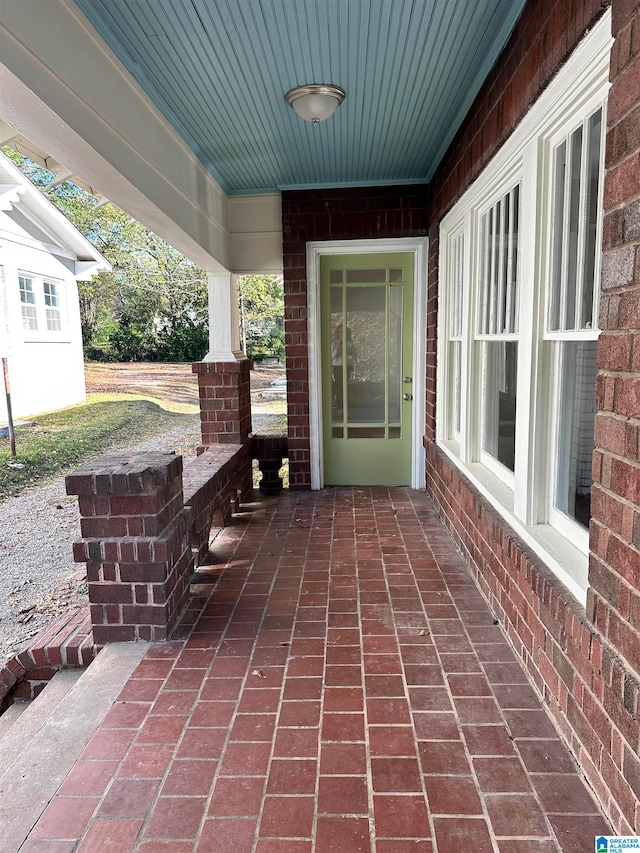 view of patio / terrace featuring covered porch