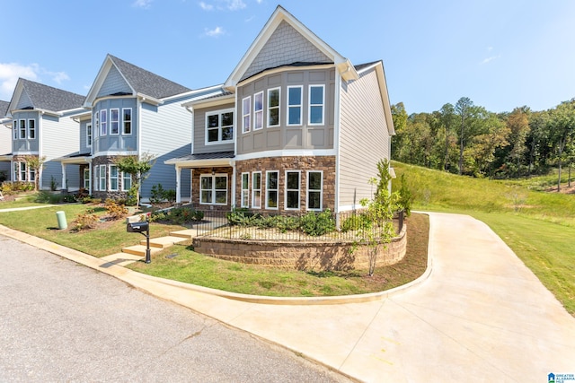 view of front of home with a front yard