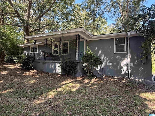 view of front facade with covered porch