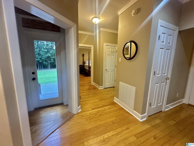 46 Stone Ridge Dr, Sylacauga, AL 35150 - hallway featuring light wood-type flooring, baseboards, and ornamental molding