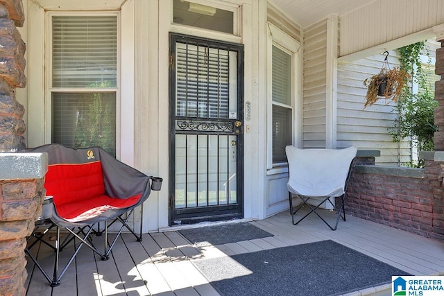 entrance to property with covered porch