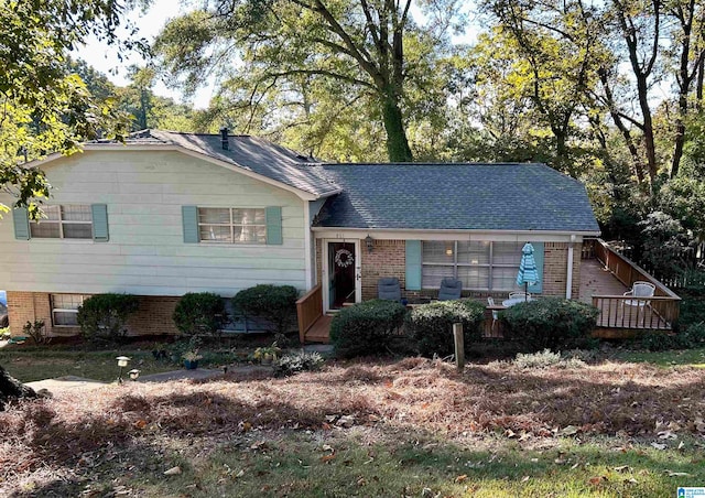 view of front of property