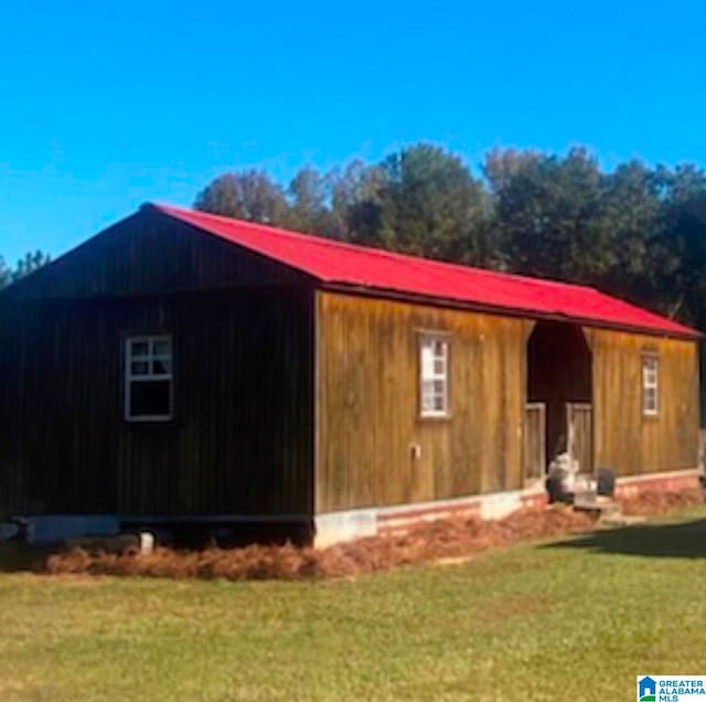 Listing photo 2 for 9380 County Road 15 Unit 1, Clanton AL 35045