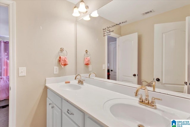 bathroom with vanity