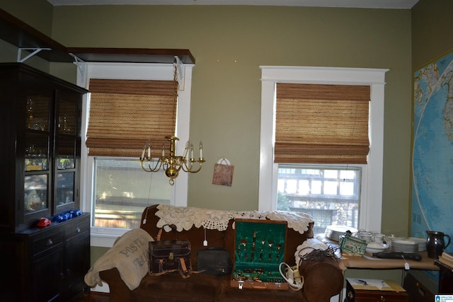 dining space with a notable chandelier