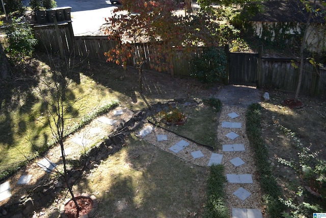 2705 Caldwell Ave S, Birmingham, AL 35205 - view of yard