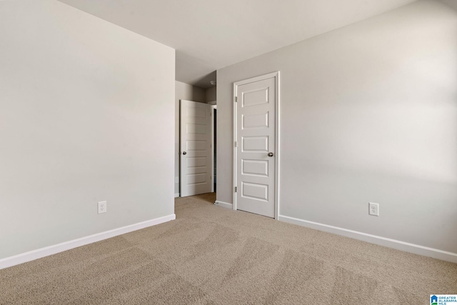 unfurnished bedroom featuring carpet floors