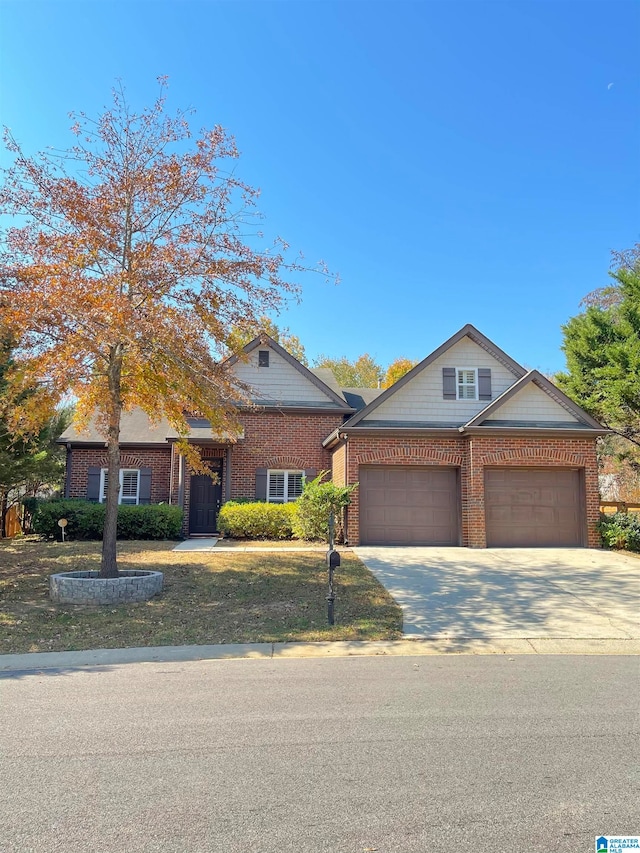 view of front of property featuring a garage