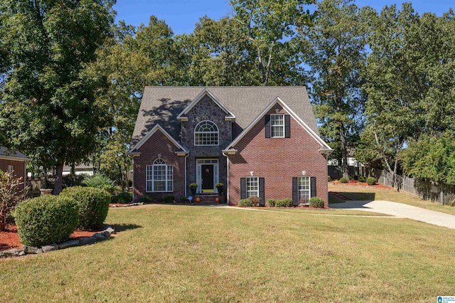 view of front of house with a front yard