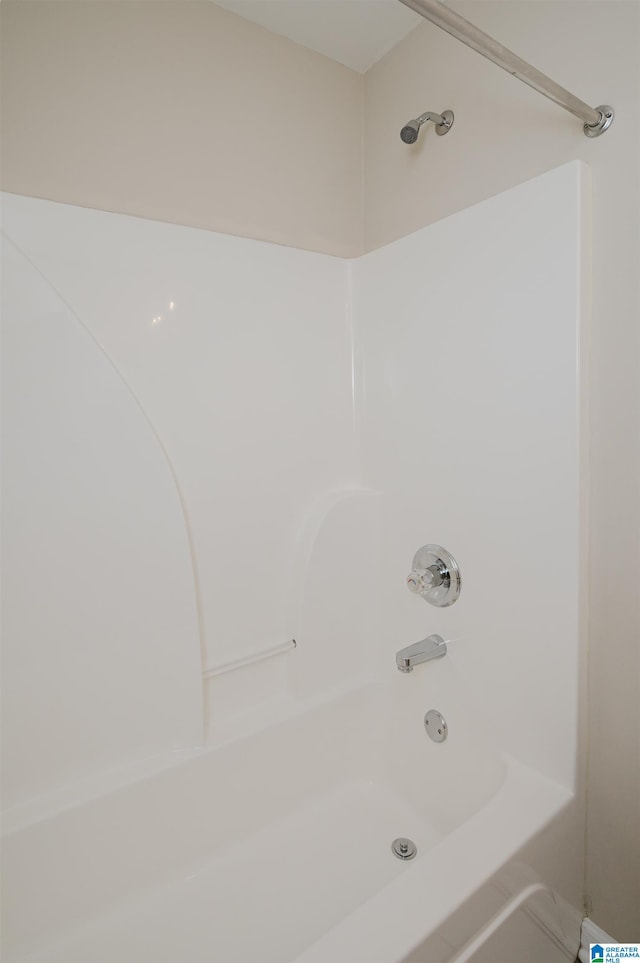 bathroom featuring shower / bathtub combination