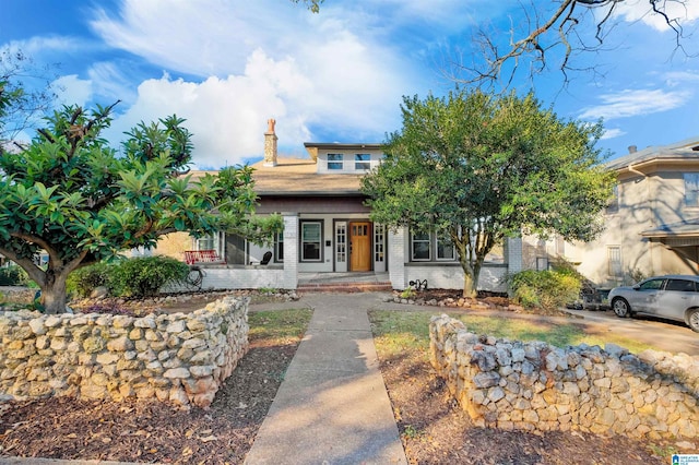 view of front of home featuring a porch