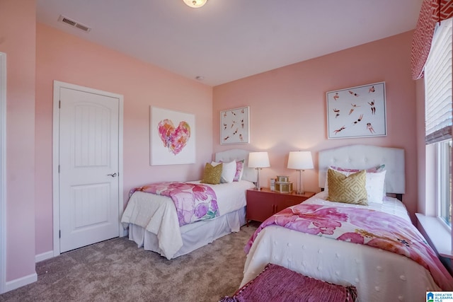 bedroom featuring carpet flooring