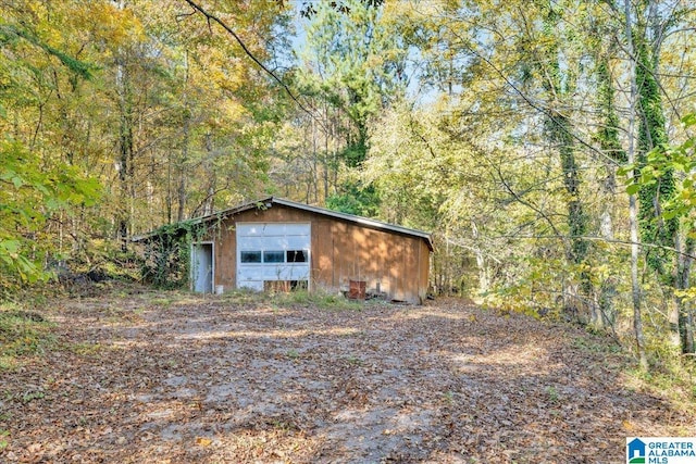 1215 Red Valley Rd, Remlap, AL 35133 - view of outdoor structure with an outdoor structure and a view of trees