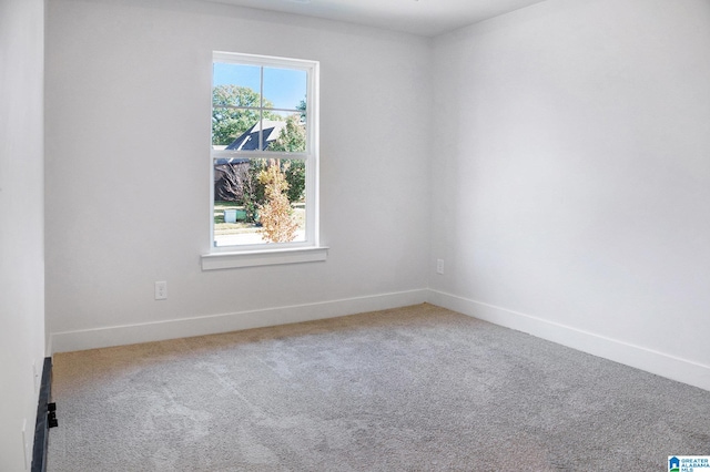 view of carpeted spare room