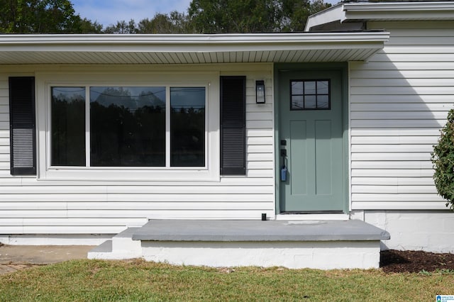 view of property entrance