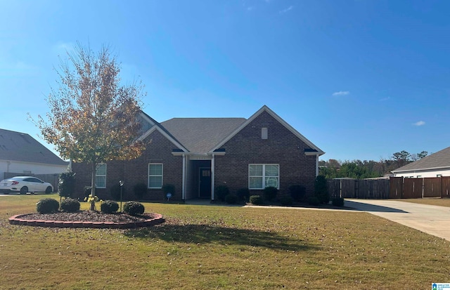 view of front of house with a front lawn