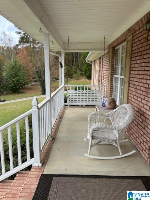 view of patio / terrace with covered porch